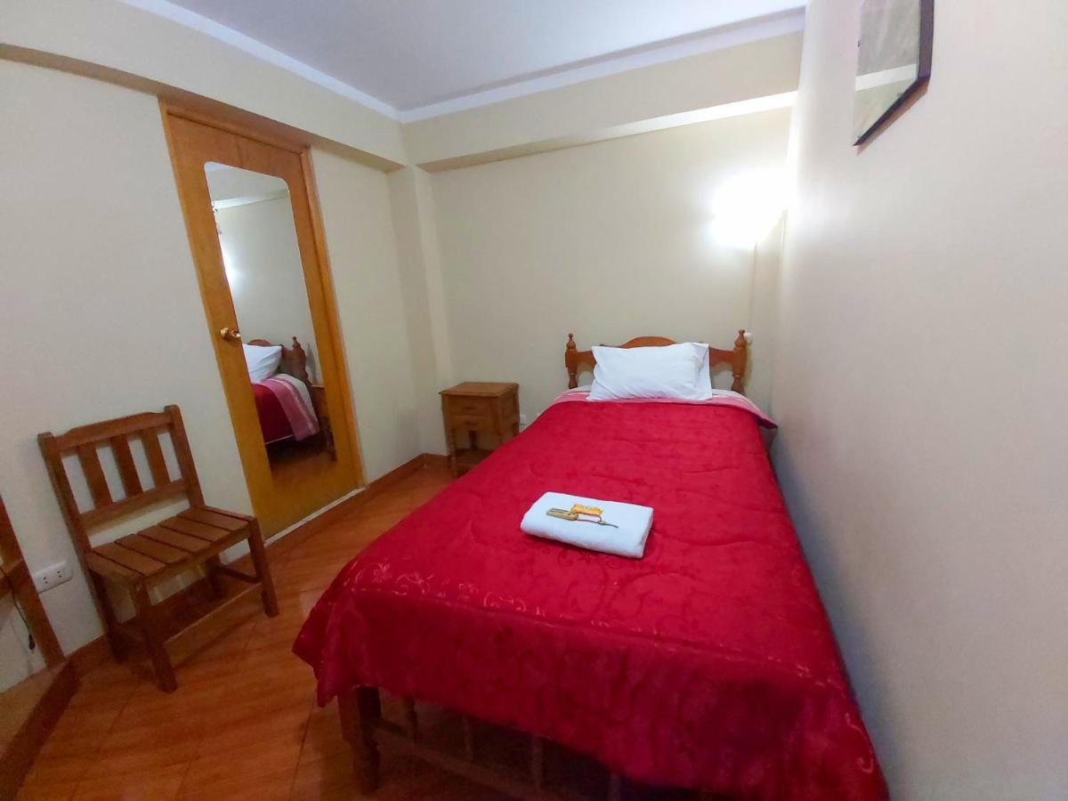 Lhotse Hostel B&B Уарас Экстерьер фото