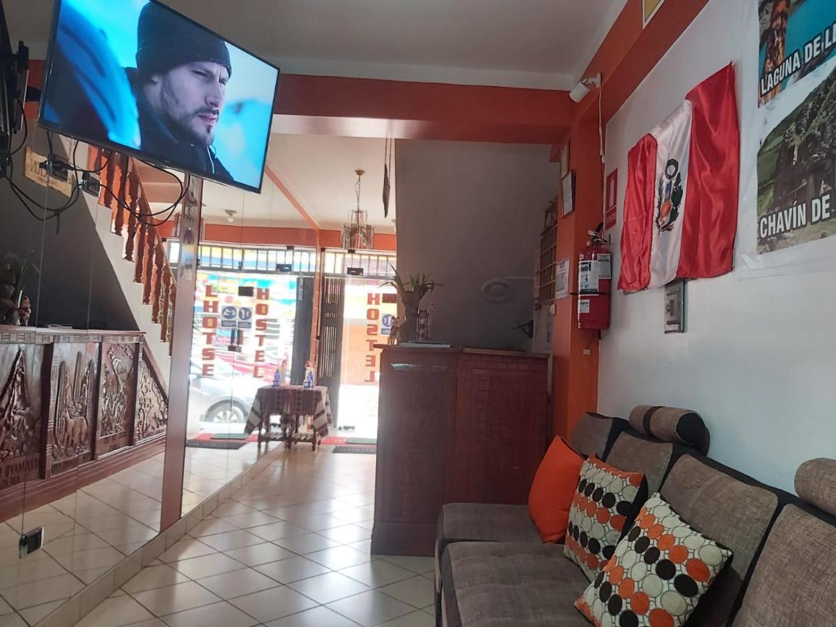 Lhotse Hostel B&B Уарас Экстерьер фото