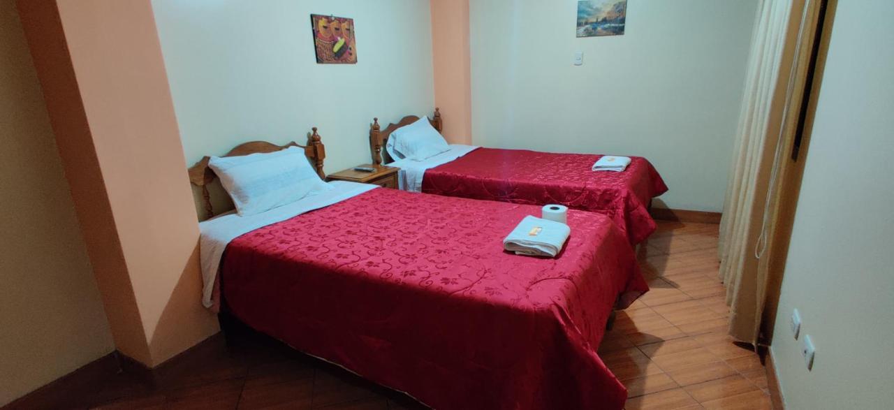 Lhotse Hostel B&B Уарас Экстерьер фото