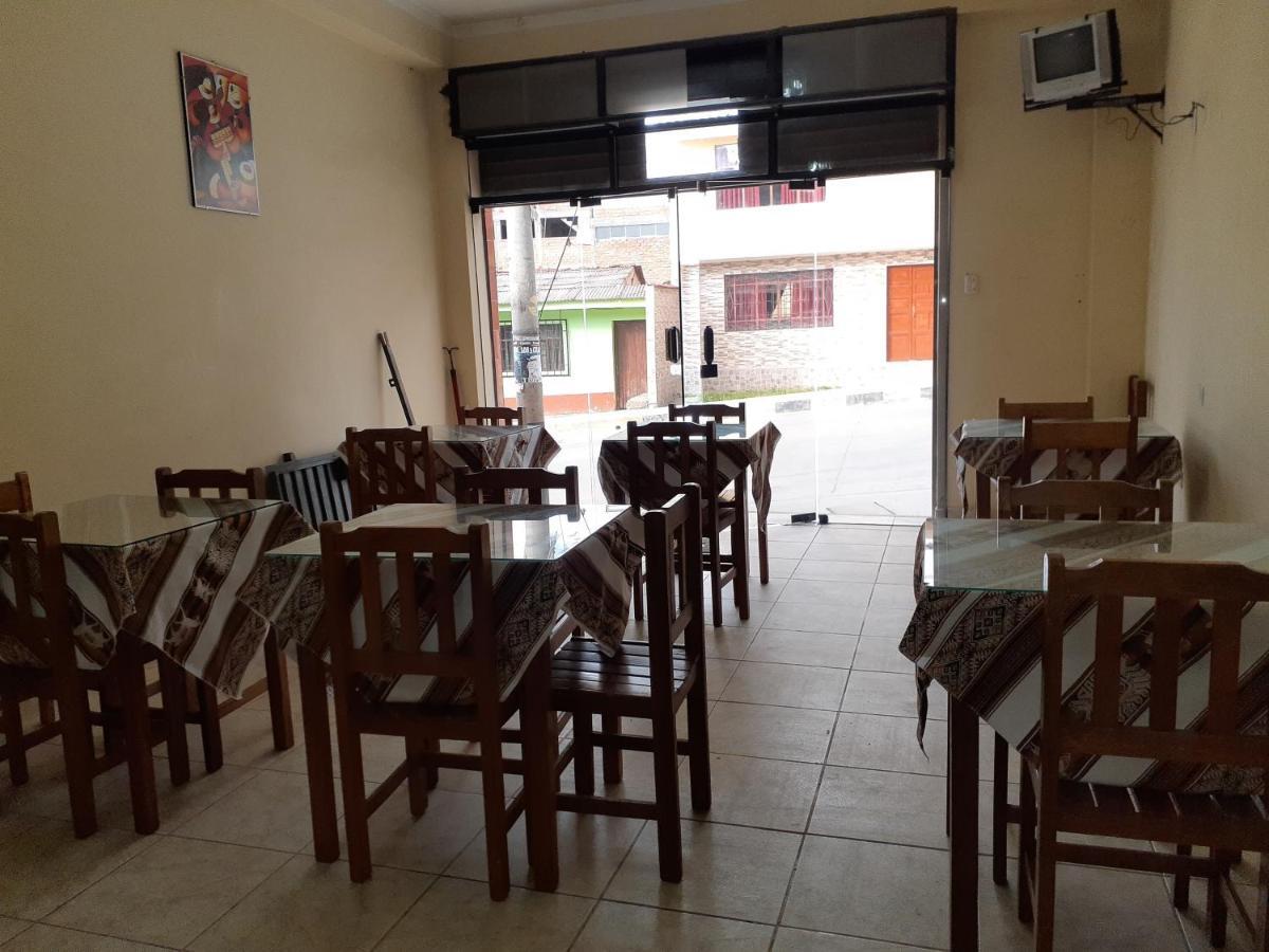 Lhotse Hostel B&B Уарас Экстерьер фото